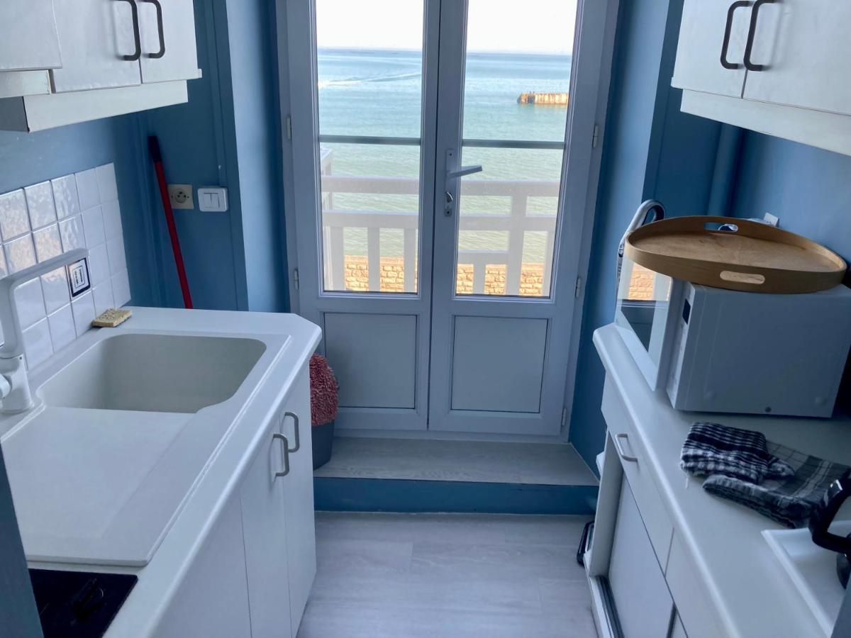 Appartement De Standing - Avec Terrasse Et Vue Mer Arromanches-les-Bains Bagian luar foto